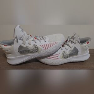 Nike Kyrie Flytrap 5